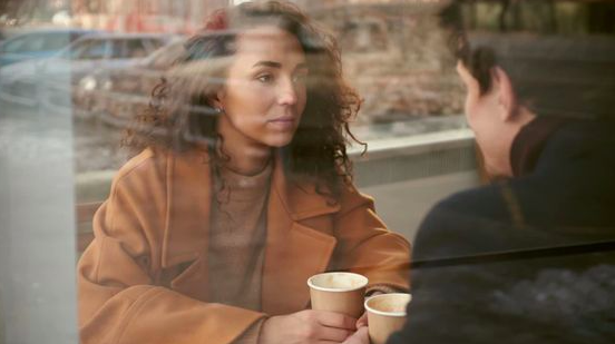 9 First Date Red Flags