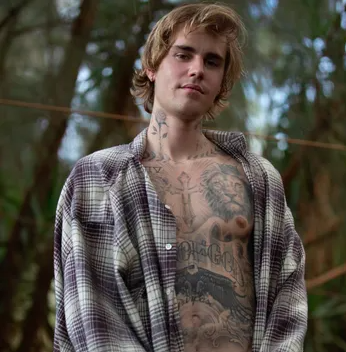 Justin Bieber Ended The Met Gala With A Surprise Performance