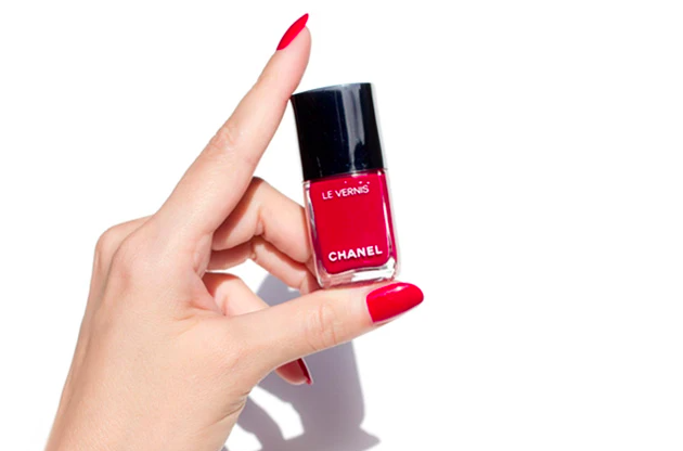 10 Spring 2023 Nail Polish Ideas