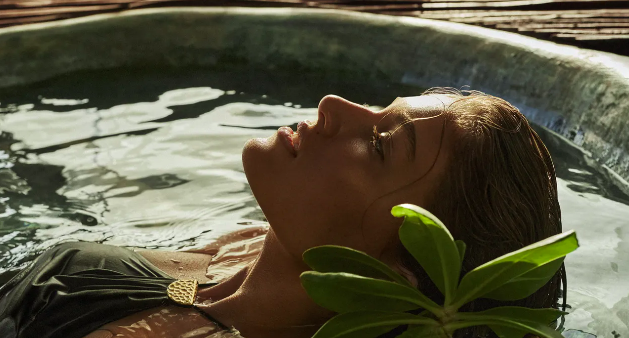 Want To Cleanse Your Aura And Negative Energy? Try Salt Baths