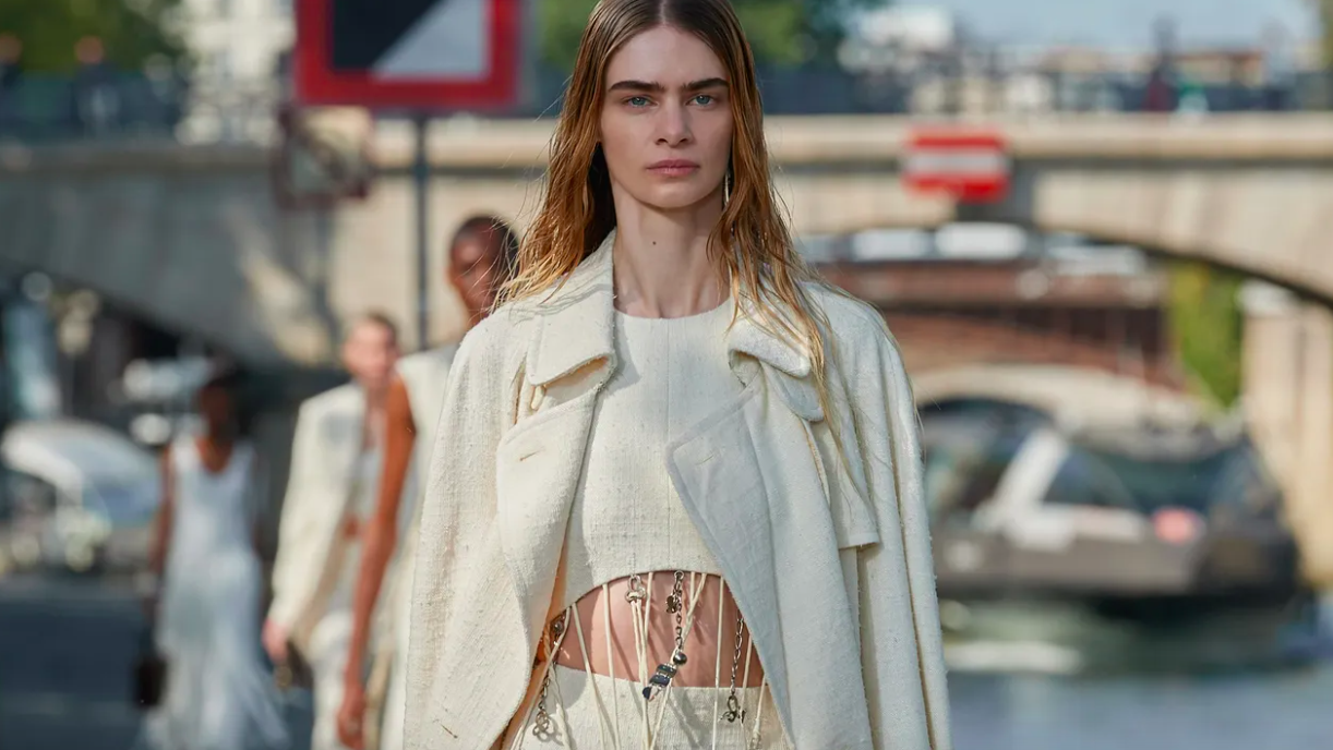 Chloé Unveils Resale Project, “Chloé Vertical”