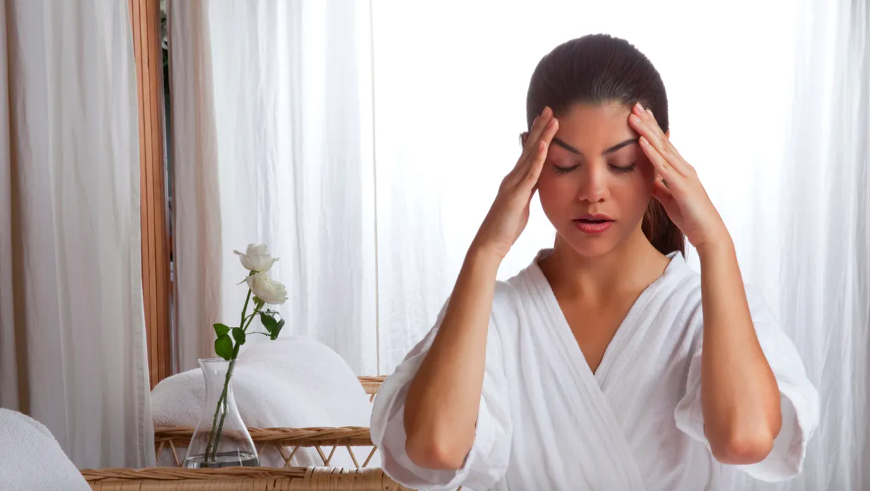 Problems Sleeping? Try This Acupressure Routine