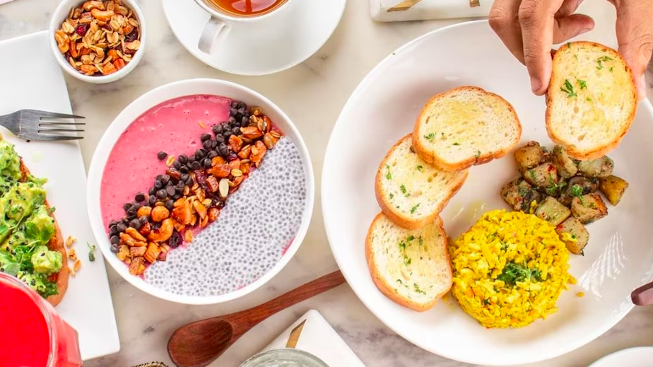 5 Easy Breakfast Recipes For A Busy Morning