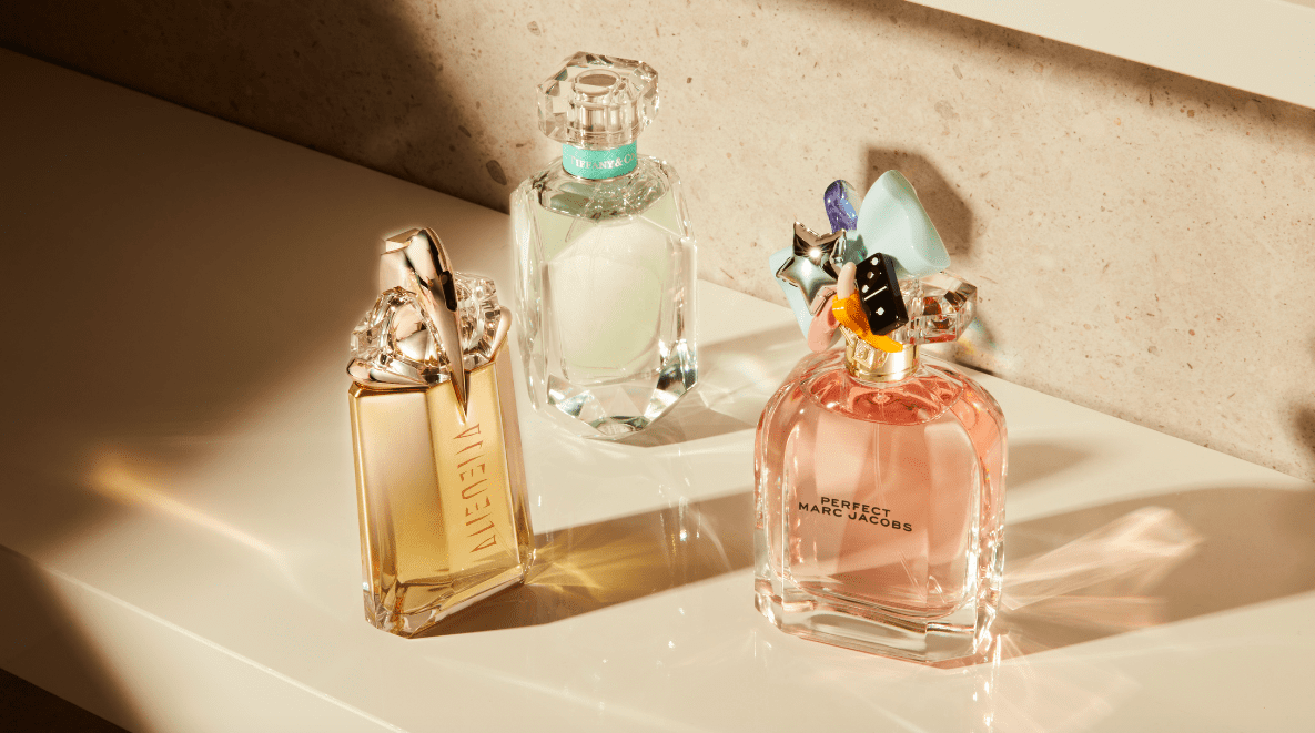 How To Apply Perfume Correctly