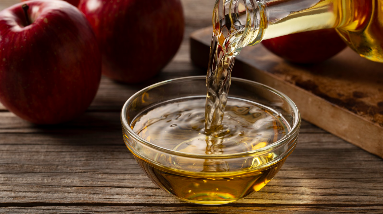 All The Beauty Benefits Of Apple Cider Vinegar