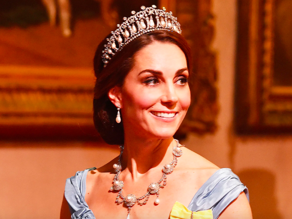 Princess Kate May Wear A Tiara Soon