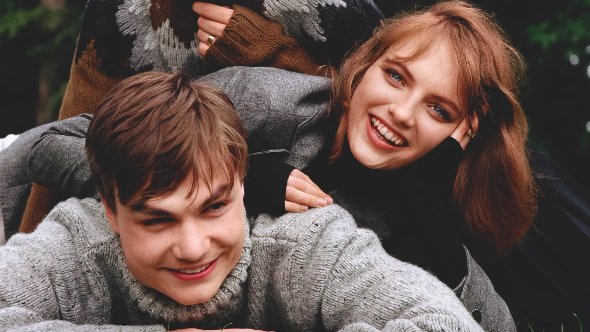 Living With Close Social Relationships May Be The Key To A Longer Life